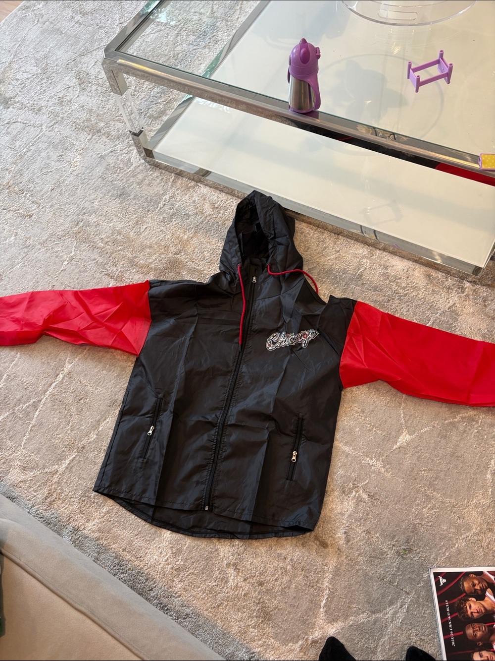 Black Windbreaker Jacket with Red Sleeves Chicago bulls size large